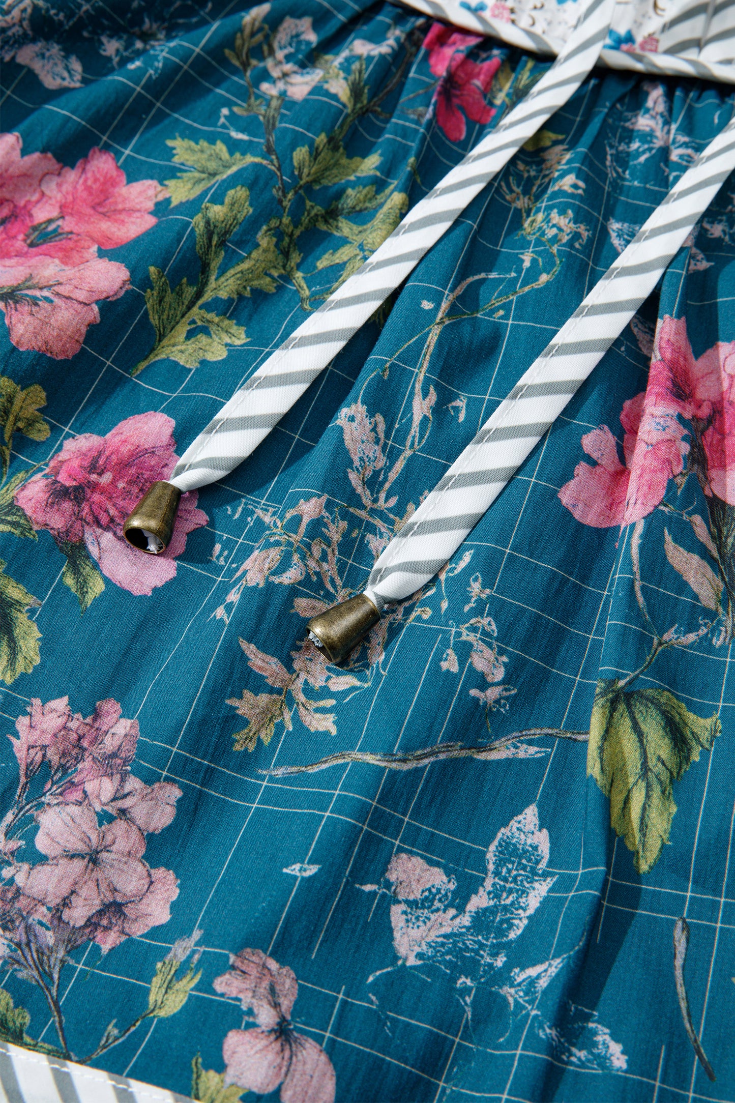 Sky Blue Floral Print Puff Sleeve Blouse